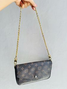 LV baguette cum Sling
