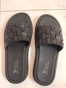 Black Flipflops