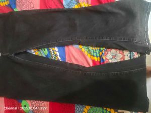 Black Flared(Bootcut)Jeans with Zipper Detail