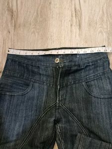 Vintage embroidered denim washed jeans