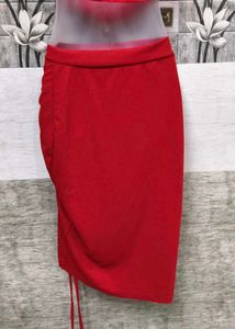 Chic Red Ruched Midi Skirt