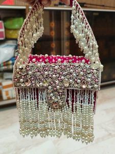 Embroidered Pearl Evening Bag - Pink