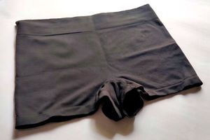 Zudio Women Hipster Shorts