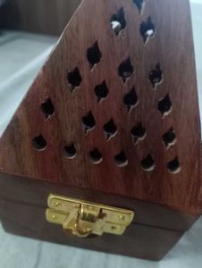 Purfume Or Insance Spreader