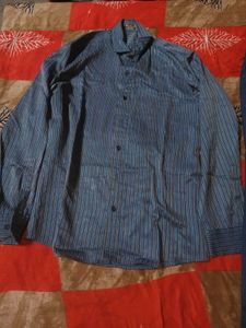 chek shirt and blue pant