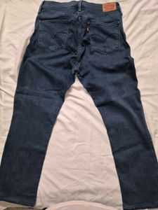 Levi&#39;s Dark Blue Jeans | 34