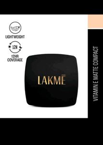 Lakme Vitamin E Matte Compact
