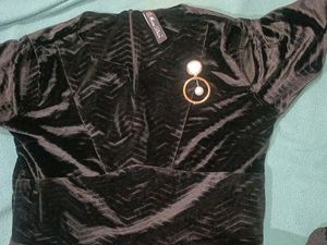 Elegant Black Velvet Maxi Dress