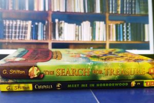 (NEW) Geronimo Stilton book Plus Wimpy Kid Book (Cabin Fever)