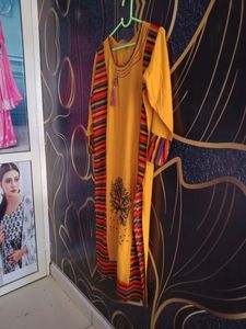 Rayon Kurti