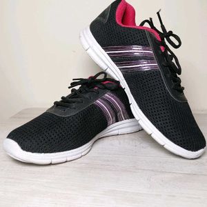 Campus Black And Pink Shoes