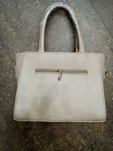 Elegant Floral Handbag