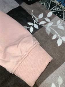 🌸 PINK SWEATSHIRT 🍓