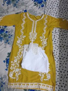 CHIKANKARI KURTA SET