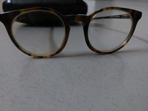 VICENT CHASE BY LENSKART SPECS