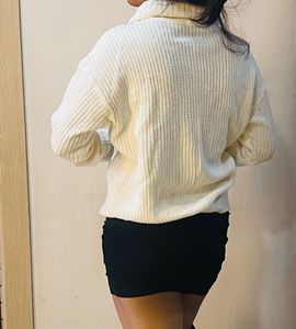 Cozy Ivory Turtleneck Sweater