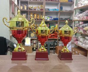 Trophy 1 Piece