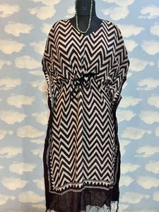 Stylish Patterned Kaftan