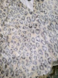 Premium Faux Fur Leopard Vest