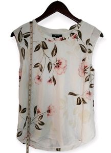 R&amp;Co Sheer Floral Sleeveless Top (Woman)