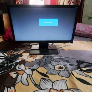 Acer 19.5 Inch Monitor for Sale (Free Mouse)