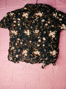 Floral Print Shirt 🦋