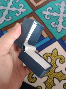 Elegant Flower Design Gold Ring box