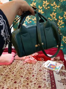 CAPRESE HANDBAG PLUS SLING