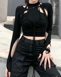Newme Kpop Black Front Tie Up Cutout Crop Top