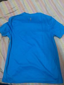 Gym Tshirt In Good Condition