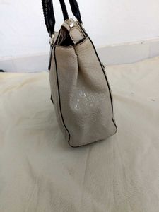 Guess Authentic