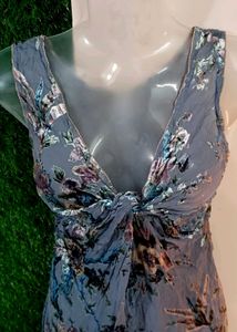 Beautifull Velvet Velour Floral Twist Dress