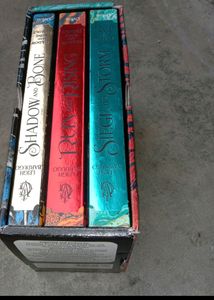 Shadow And Bone Trilogy Books Set Offer