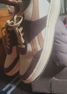 The Aurous Brand Formal Unisex Shoes Size 8.5