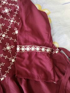 It&#39;s A Very Beautiful Naira Cut fabric  Comfortabl