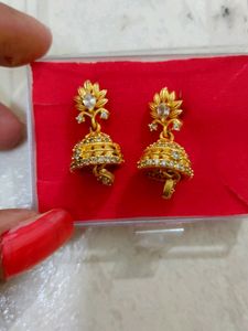 Earings