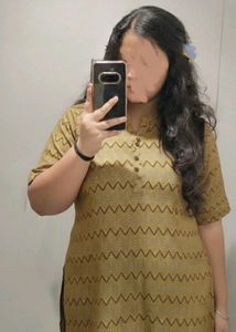 Zigzag Patterned Mustard Kurta