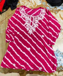 Striped Embroidered Kurta🥰