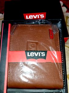 Levi&#39;s Men&#39;s Leather Wallet