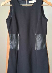 MICHAEL KORS Chic Black Dress