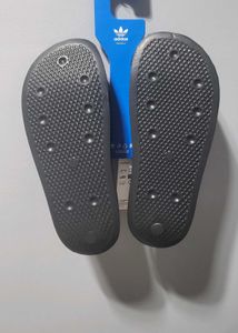 ADIDAS ORIGINALS - Adilette Lite
