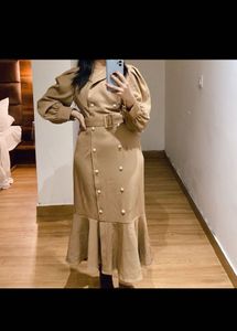 Elegant Button-Down Midi Dress