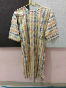 capsule foil print kurti