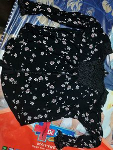 Floral Print Long Sleeve Top