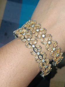 Floral Bangle Set