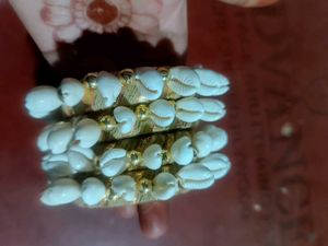 Kodi Bangles Golden 4 Pic