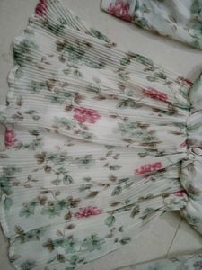 Floral Blouse Top