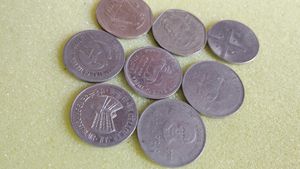 Vintage Indian Coin Collection 8 Pcs Set.