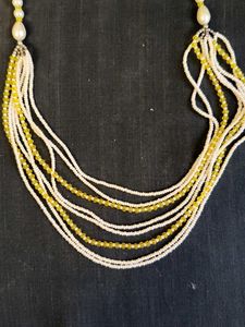 Elegant Multi-Strand Beaded Necklace with Pearl