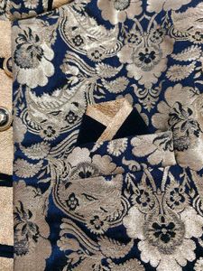 Gold Leyerd Sherwani